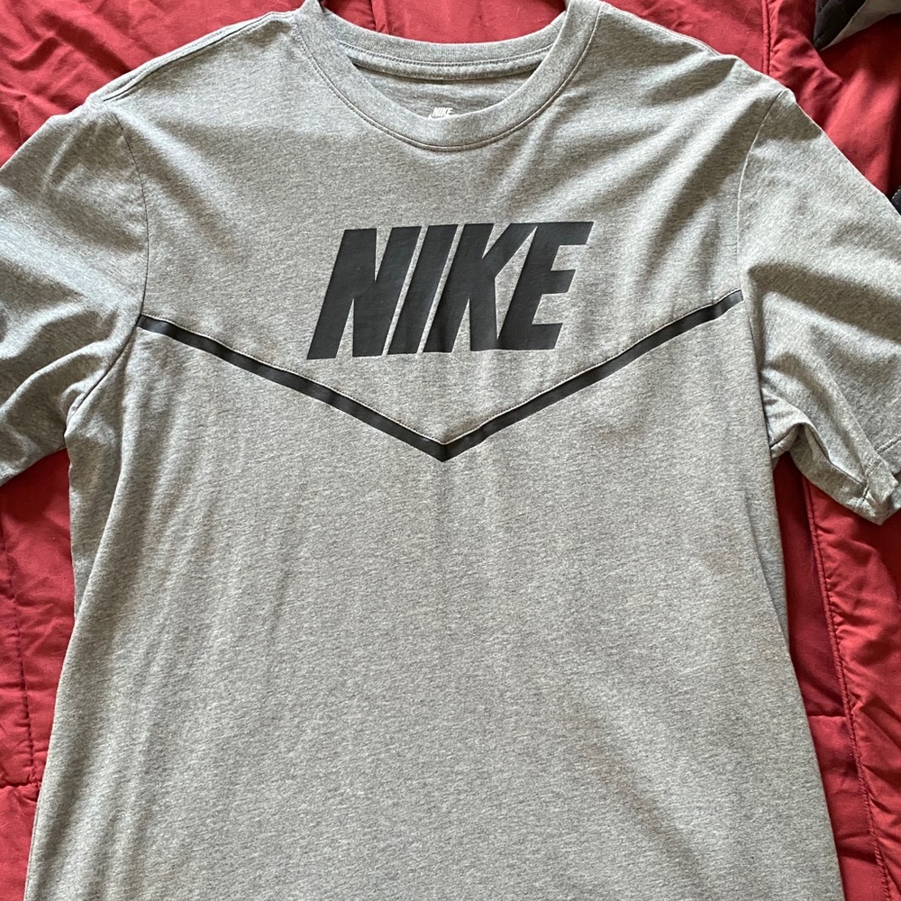 Men’s Nike Tee